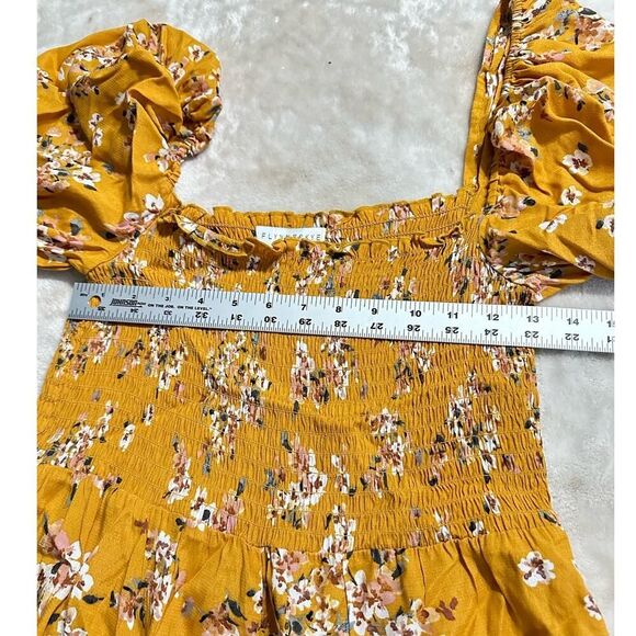 Flynn Skye Justine Romper Women's Medium Orange Floral Puff Sleeve Smocked RTR - Picture 7 of 11